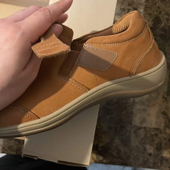 Tan Ortho Feet Solerno Leather Slip-On Shoes - Picture 3 of 4